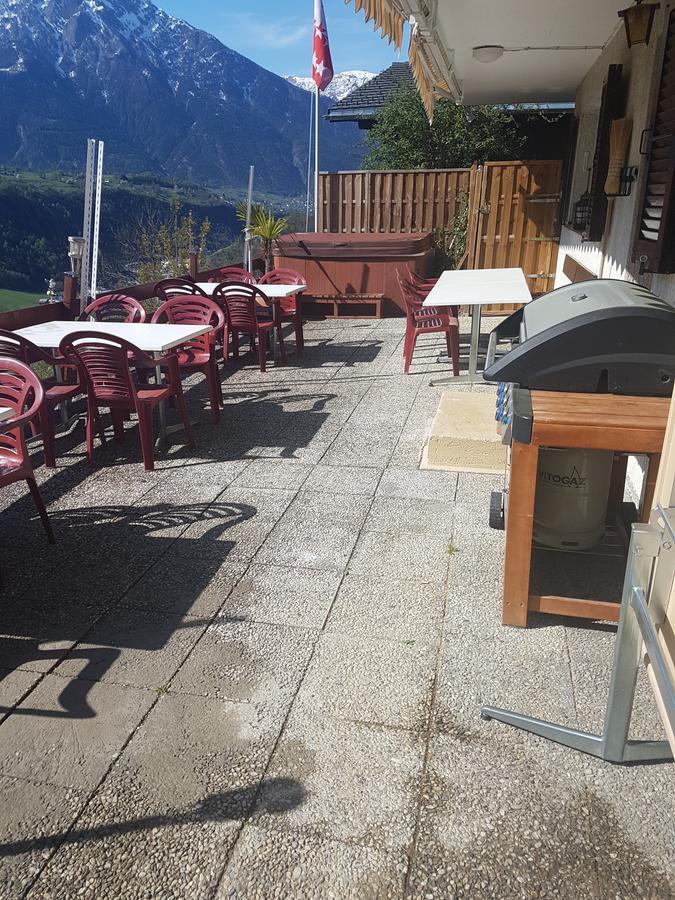 Guesthouse Maske Bitsch Exterior foto